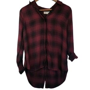 Pink Rose Oversized Plaid Distressed Butto…